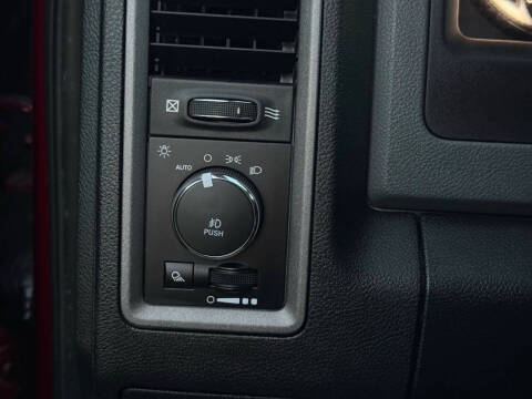 2017 RAM 1500 Express