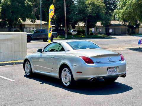 2004 Lexus SC 430