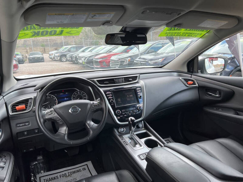 2022 Nissan Murano SV