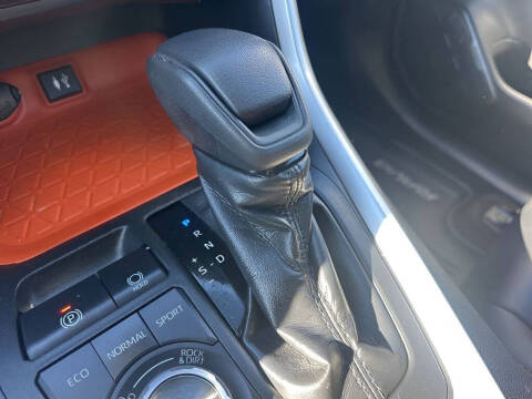 2019 Toyota RAV4 Adventure