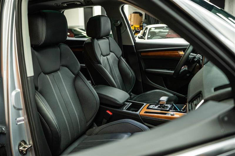 2021 Audi Q5 e quattro Premium Plus 55 TFSI