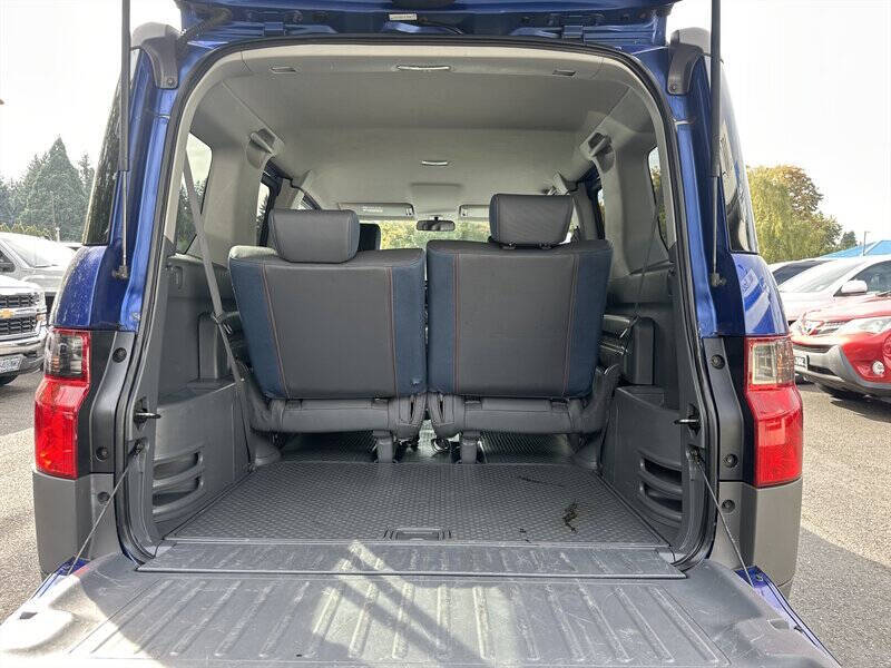 2004 Honda Element LX