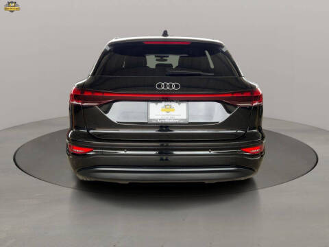2025 Audi Q6 e-tron Premium