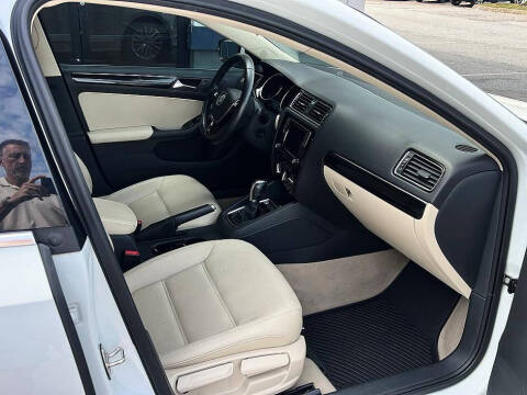 2016 Volkswagen Jetta