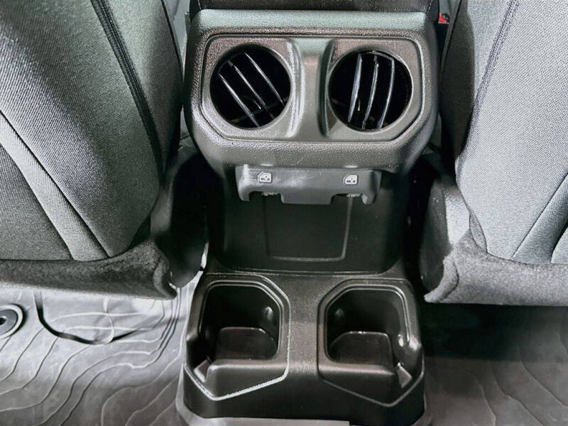 2024 Jeep Gladiator Willys