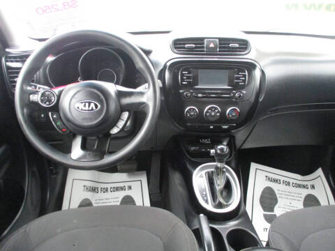 2015 Kia Soul +