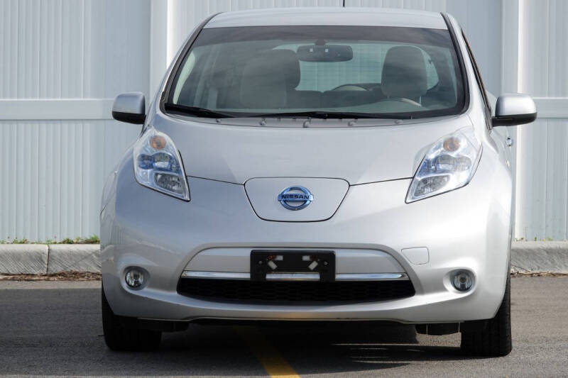 2011 Nissan LEAF SV