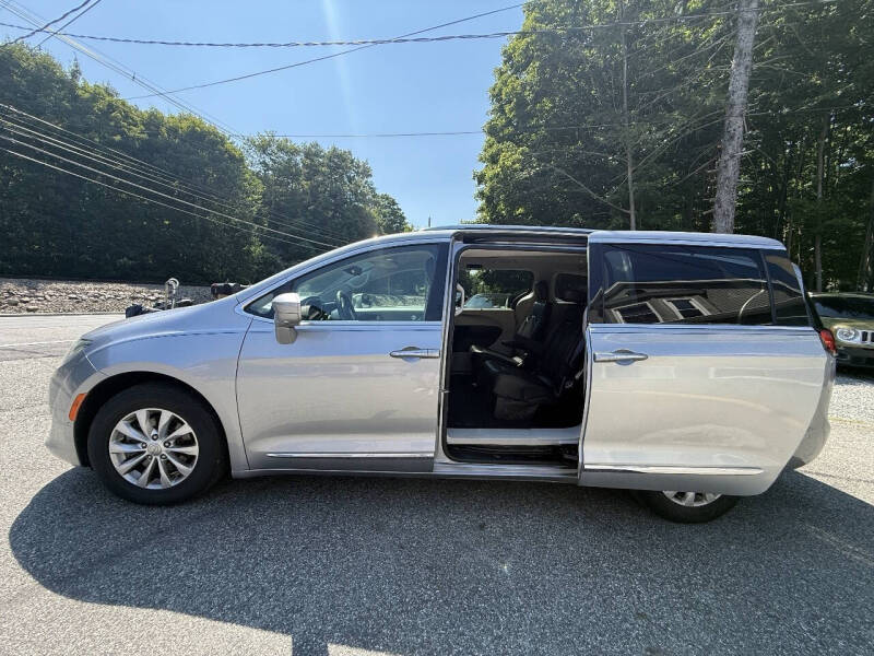 2019 Chrysler Pacifica Touring L