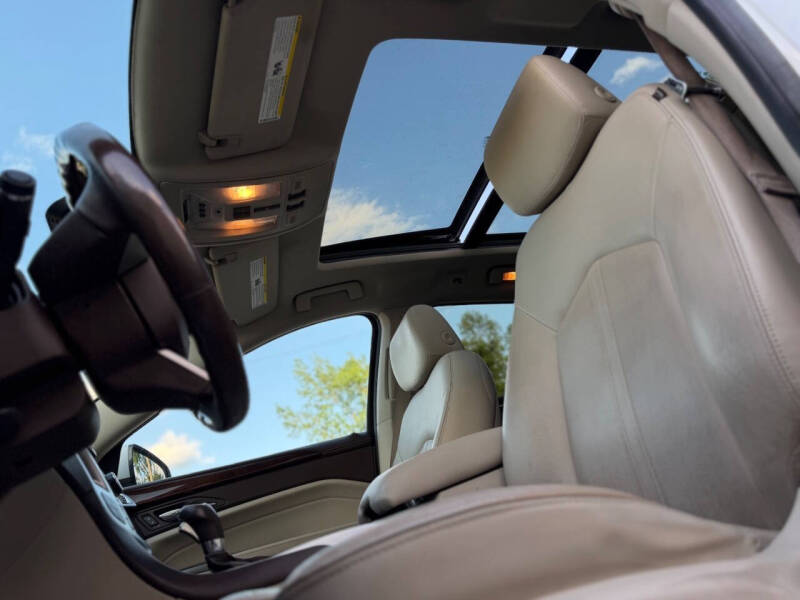 2012 Cadillac SRX Luxury Collection