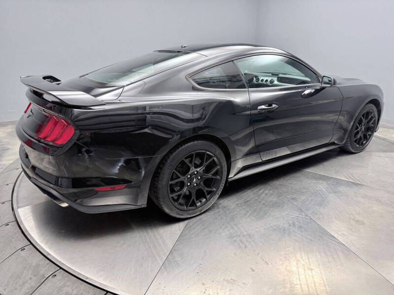 2018 Ford Mustang EcoBoost