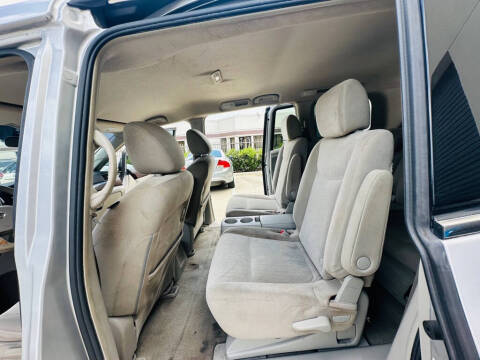 2015 Nissan Quest