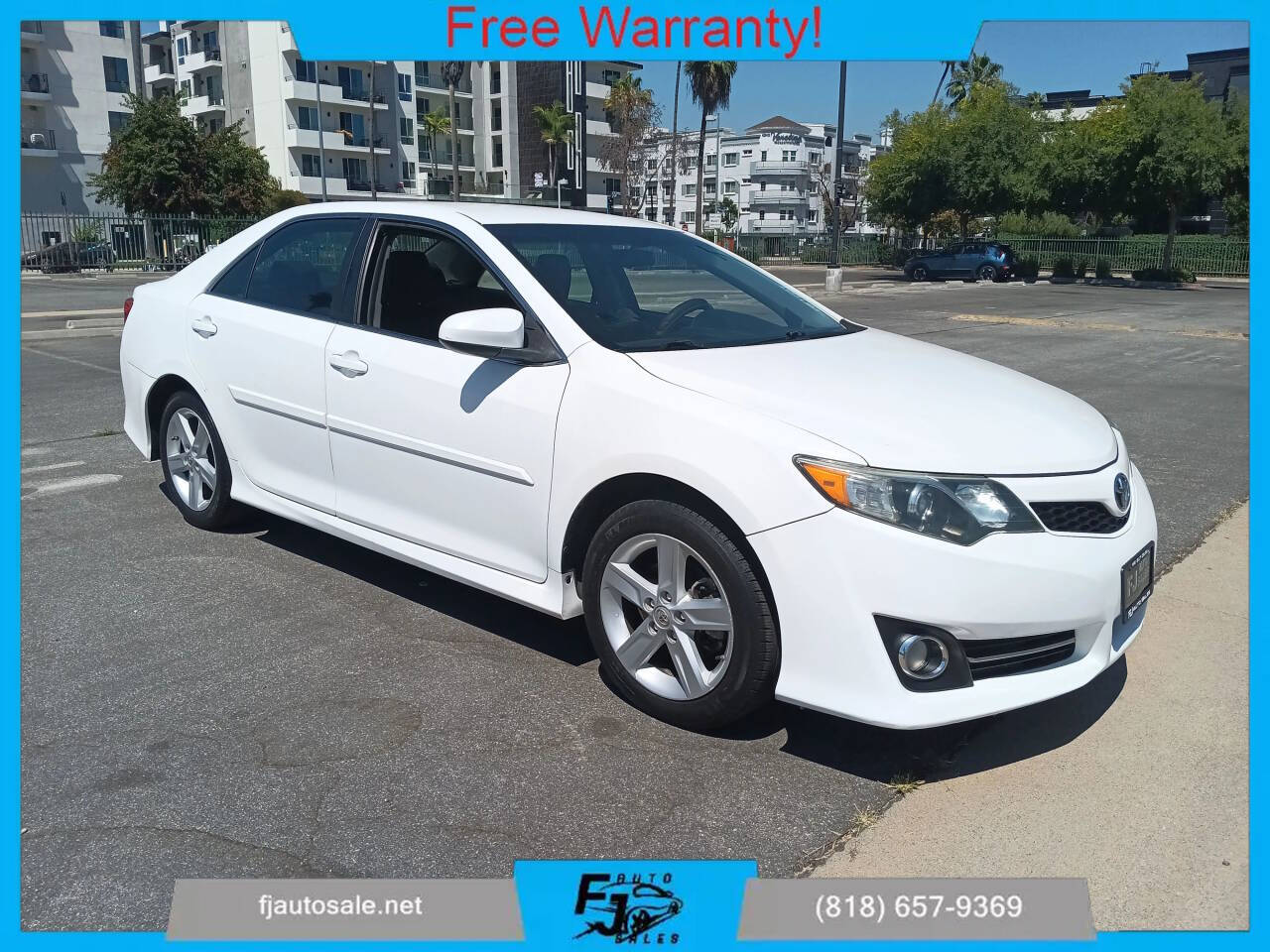 2014 Toyota Camry SE Sedan 4D