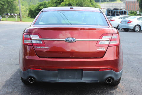 2014 Ford Taurus SEL