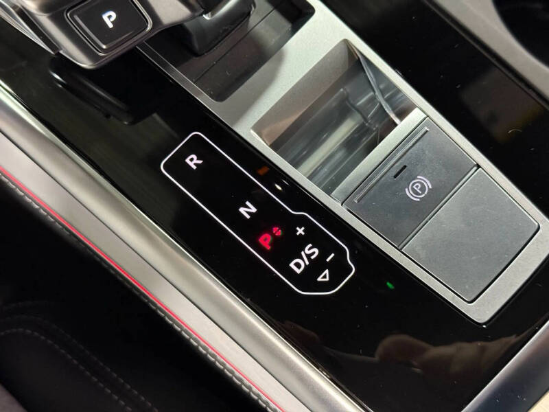 2024 Audi Q7 quattro Prestige 55 TFSI