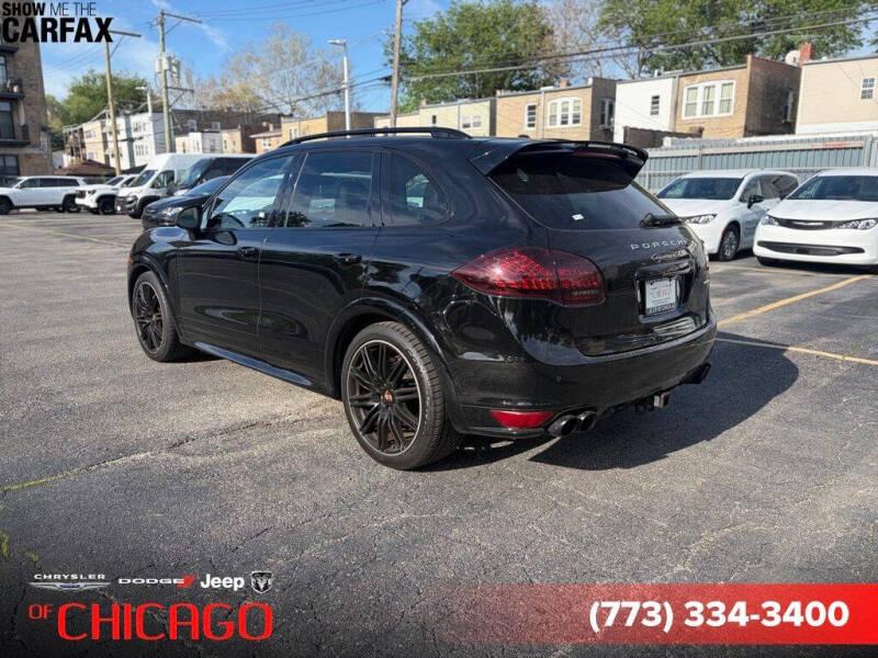 2013 Porsche Cayenne GTS