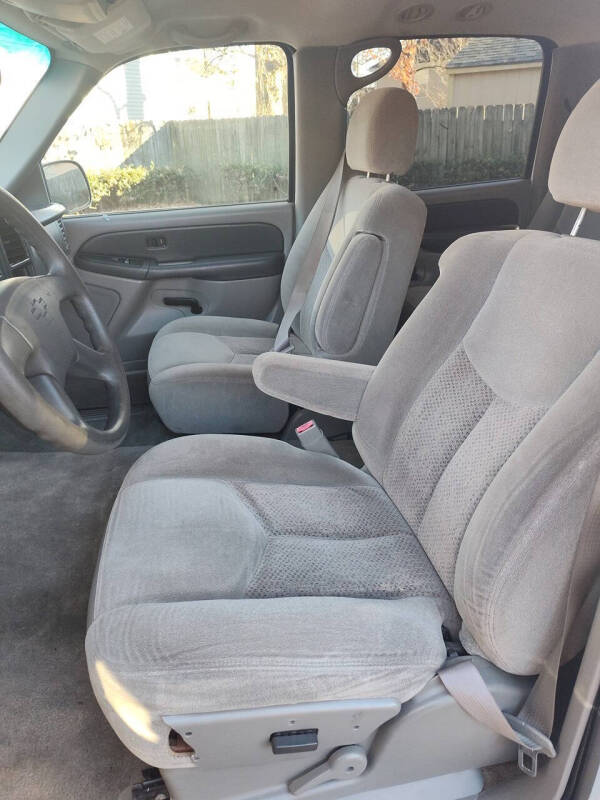 2003 Chevrolet Suburban 2500