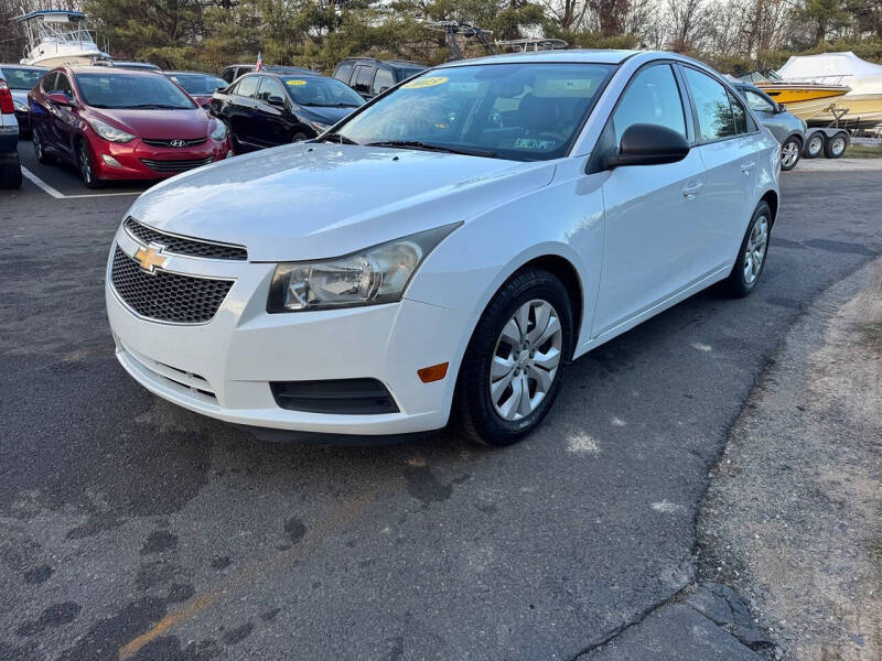 2013 Chevrolet Cruze LS Auto