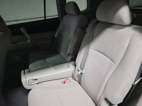 2012 Toyota Highlander SE