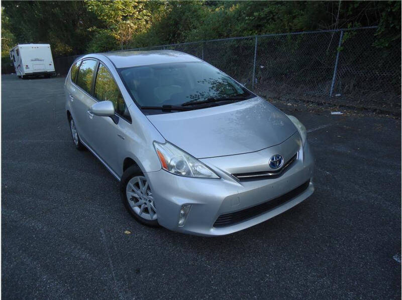 2012 Toyota Prius v
