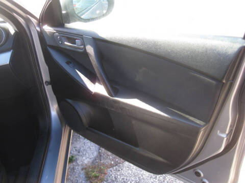 2013 Mazda MAZDA3 i SV