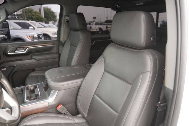 2025 GMC Sierra 2500HD