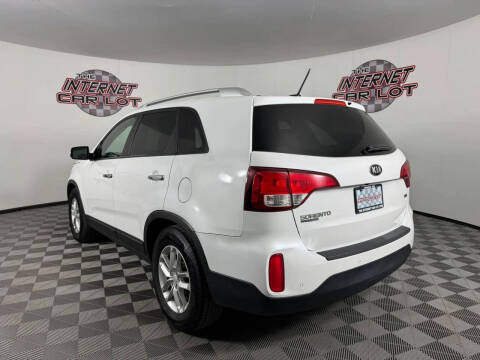 2015 Kia Sorento LX