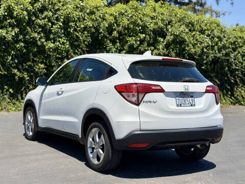 2017 Honda HR-V LX