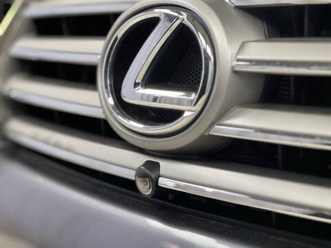 2015 Lexus LX 570