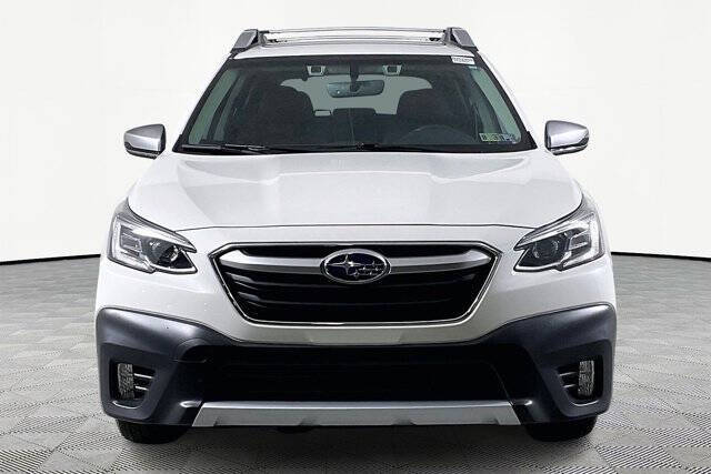 2022 Subaru Outback Touring XT