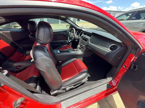 2014 Ford Mustang V6