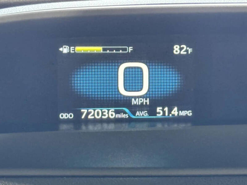 2022 Toyota Prius L Eco