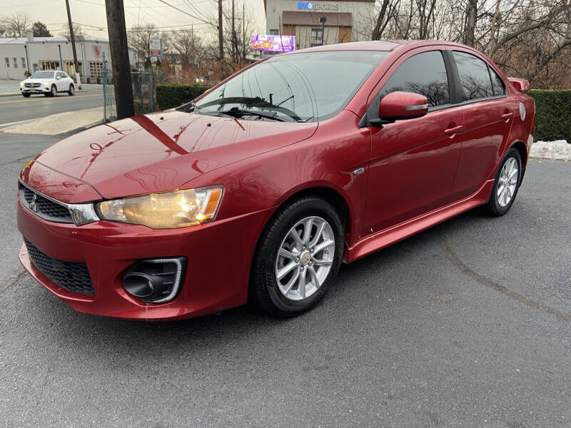 2016 Mitsubishi Lancer ES