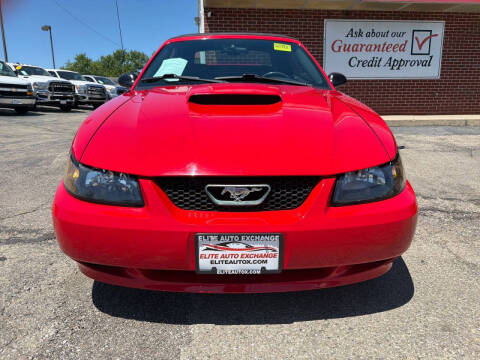 2003 Ford Mustang
