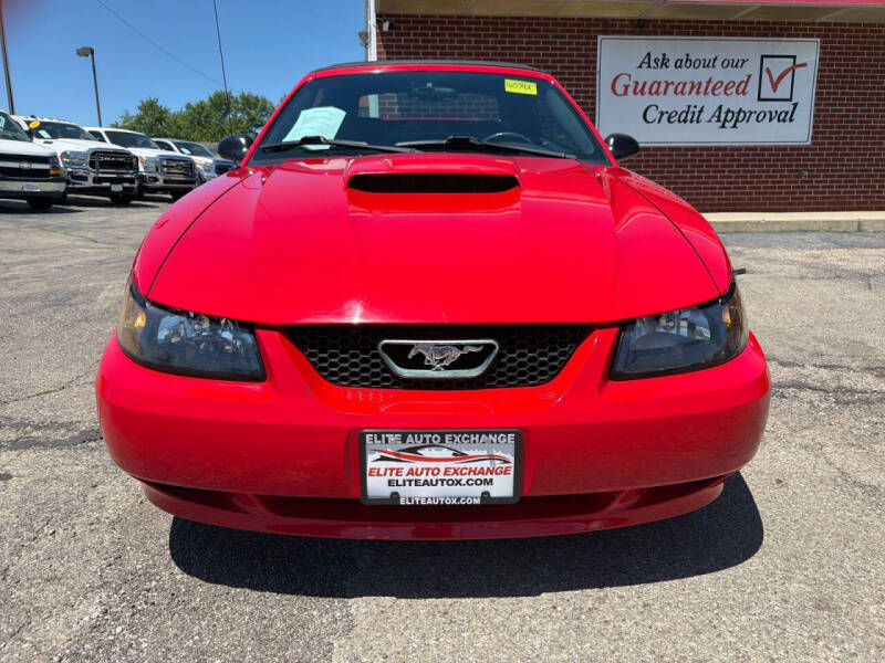 2003 Ford Mustang