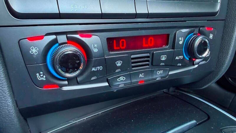 2012 Audi A5 2.0T quattro Premium Plus