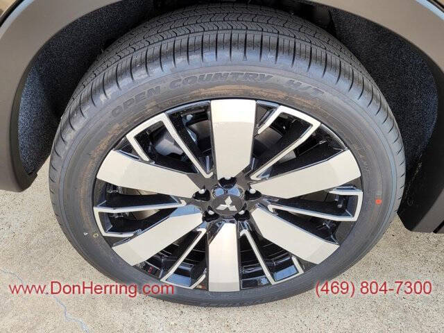 2026 Mitsubishi Outlander SEL