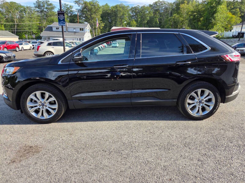 2021 Ford Edge Titanium