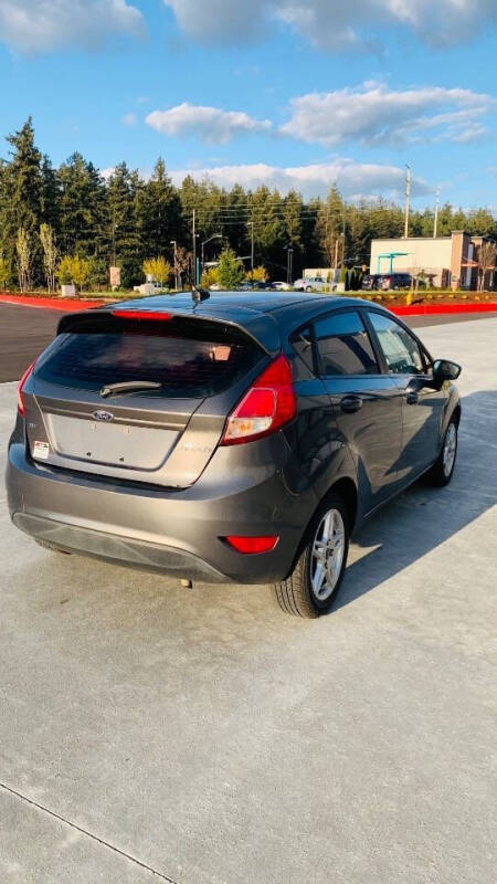 2017 Ford Fiesta SE