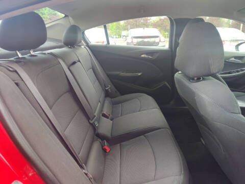 2017 Chevrolet Cruze LT Auto