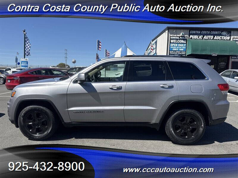 2017 Jeep Grand Cherokee Laredo E
