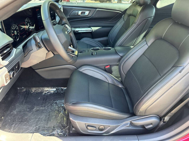 2025 Ford Mustang EcoBoost Premium