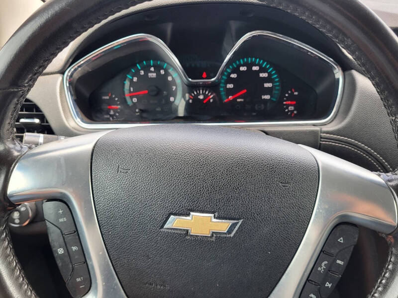 2017 Chevrolet Traverse LT