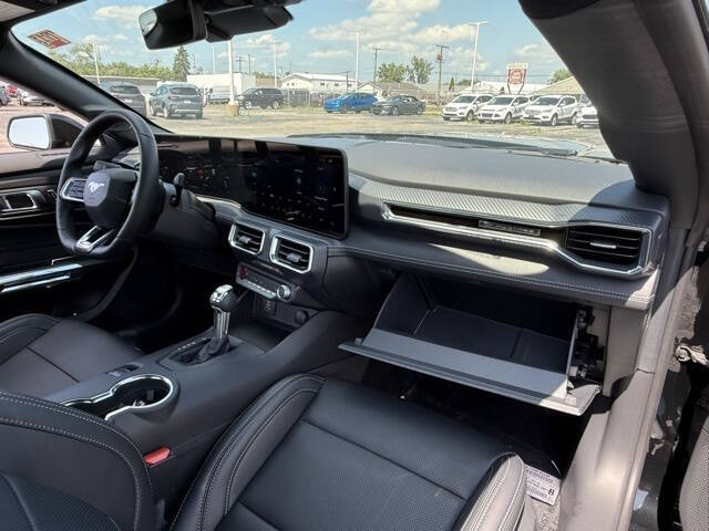 2025 Ford Mustang EcoBoost Premium