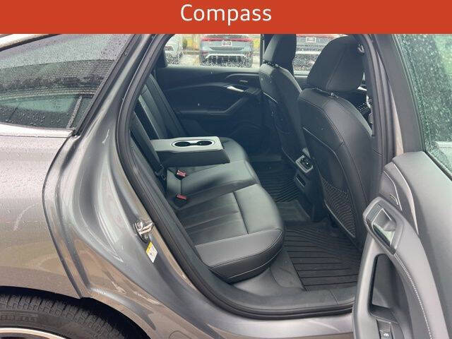 2025 Audi A6 Sportback e-tron Premium Plus