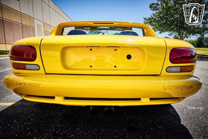 2001 Dodge Viper RT/10