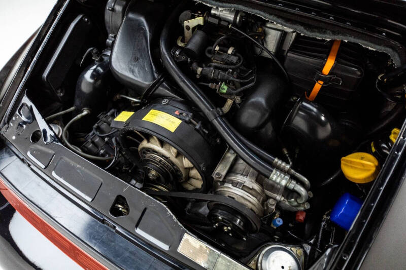 1991 Porsche 911 Carrera 2