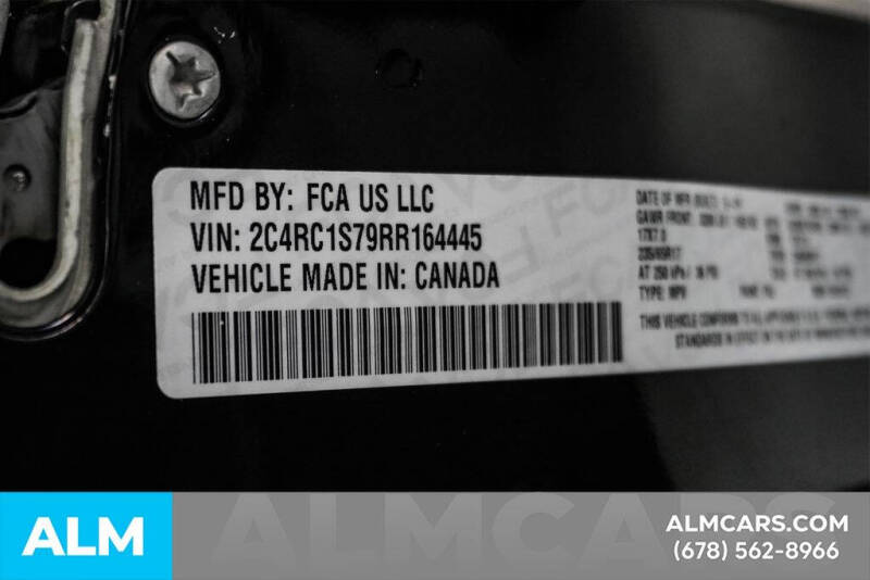 2024 Chrysler Pacifica Plug-In Hybrid Select