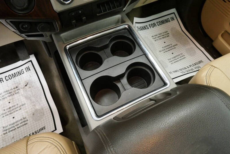 2015 Ford F-350 Super Duty Lariat