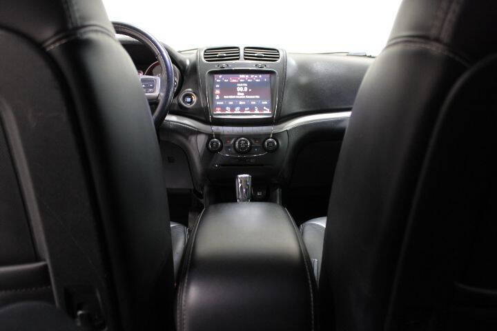 2019 Dodge Journey Crossroad