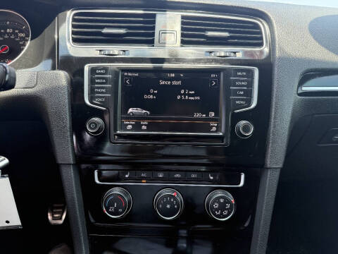 2016 Volkswagen Golf GTI S